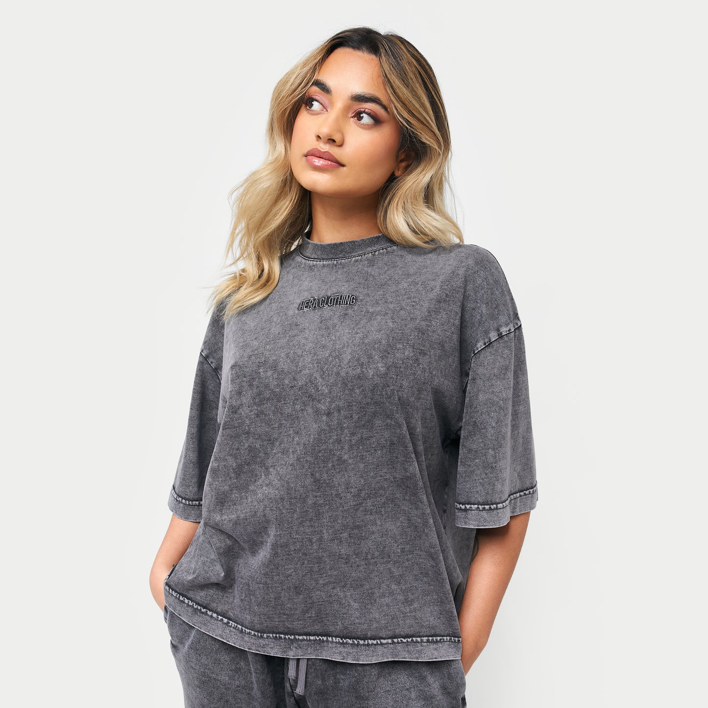 REWEAR Womens Washed T-Shirt - Vintage Black