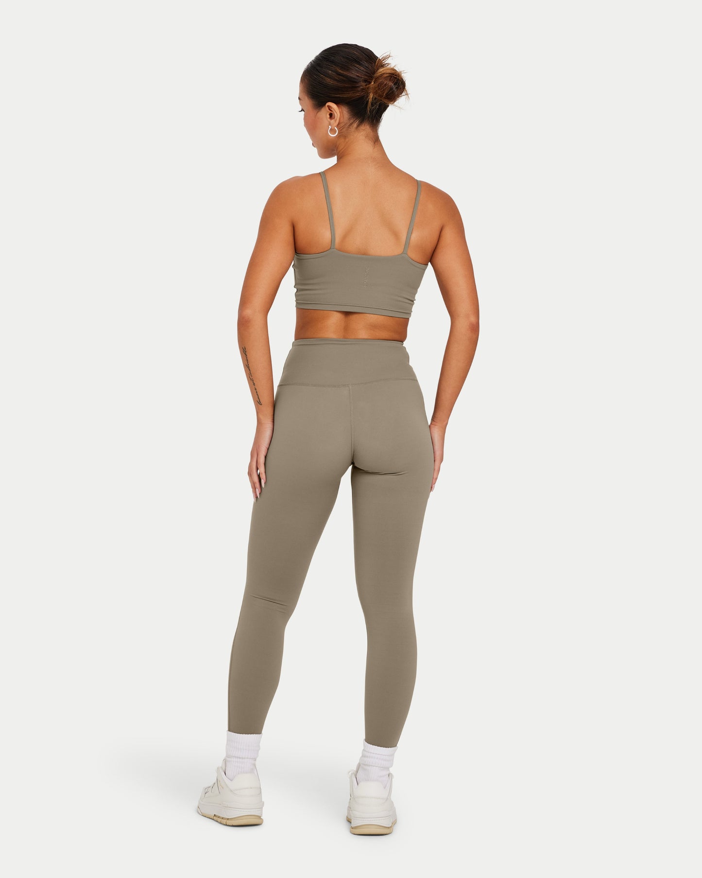 Womens Essential Legging