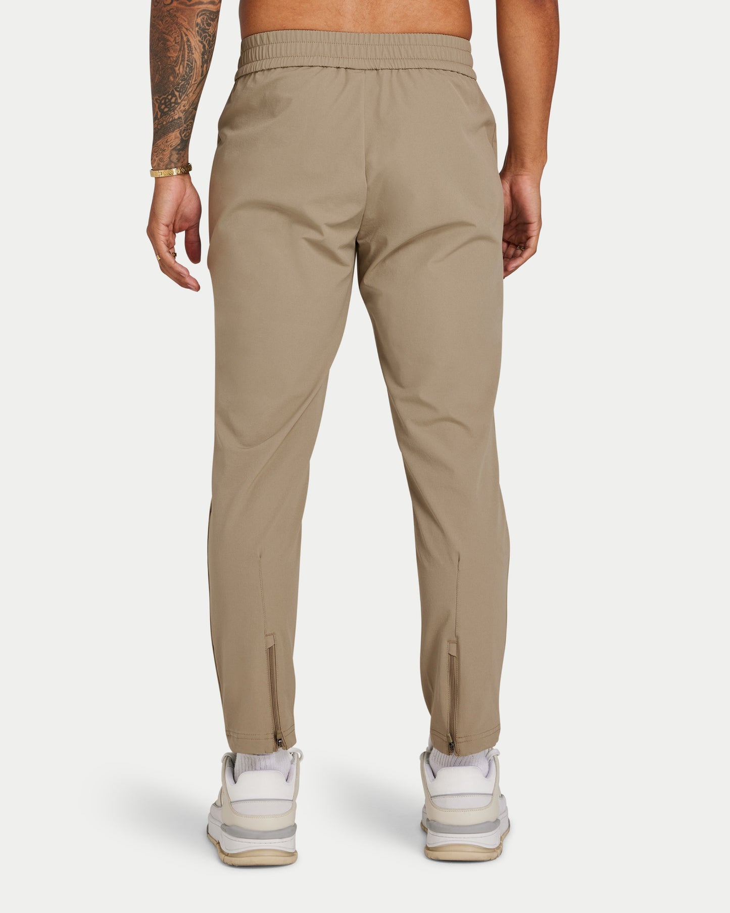 بنطلون رجالي بتقنية Refined Tech - رمادي أخضر 