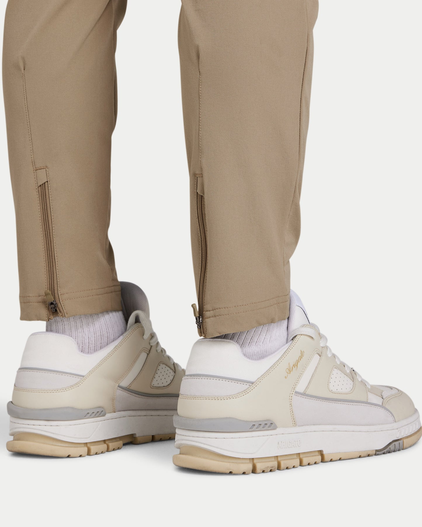 بنطلون رجالي بتقنية Refined Tech - رمادي أخضر 