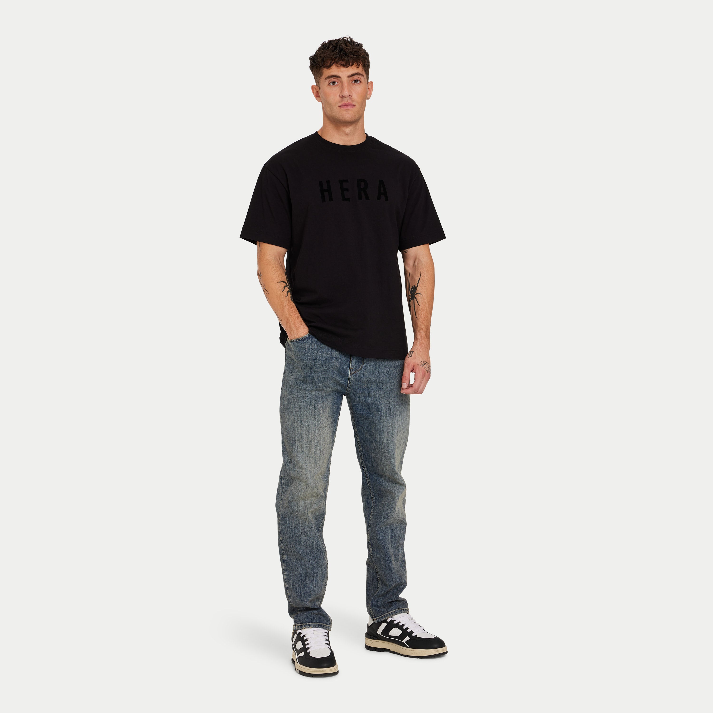 Hera jeans hot sale mens black