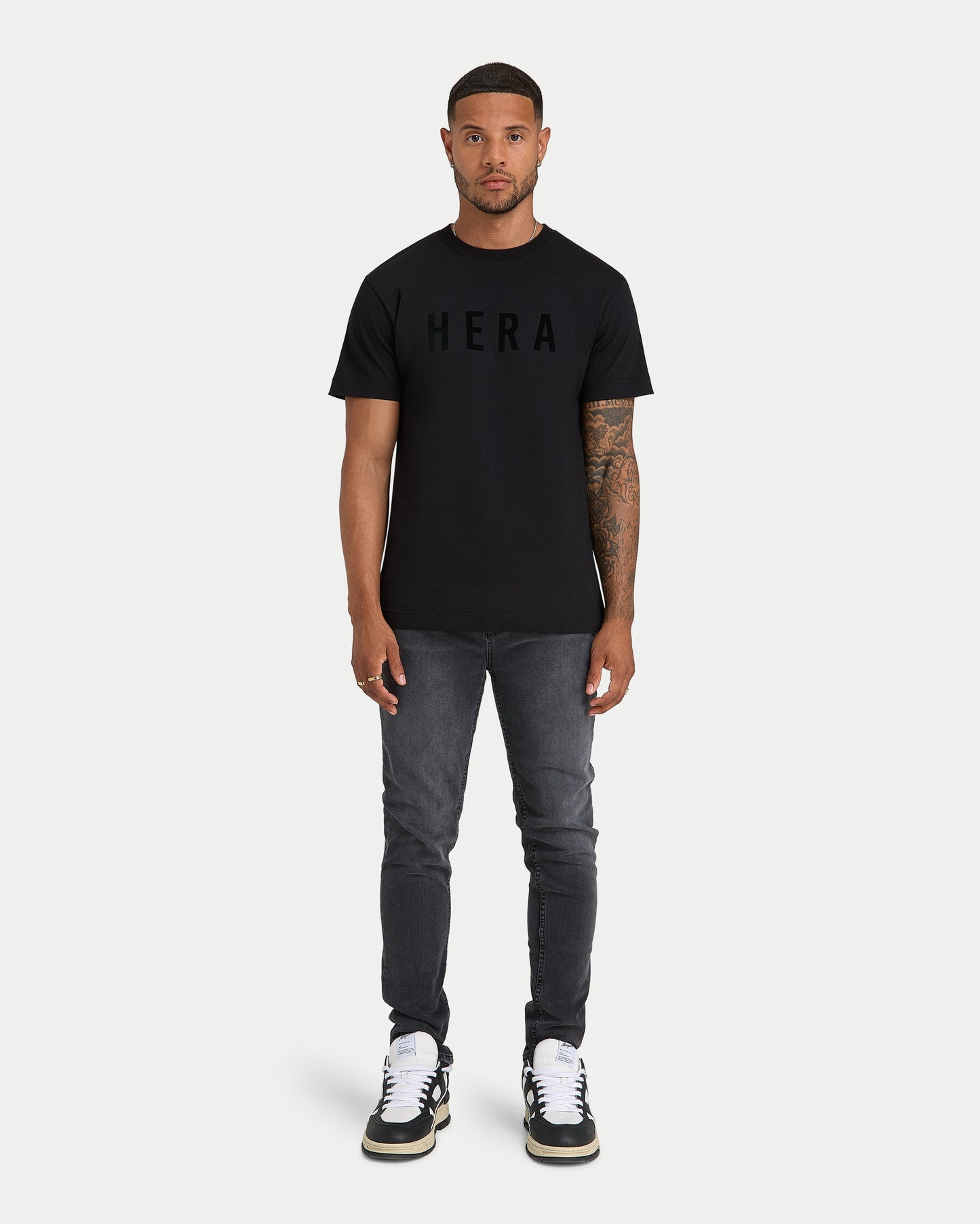 تيشيرت رجالي Focus بقصة عادية - أسود