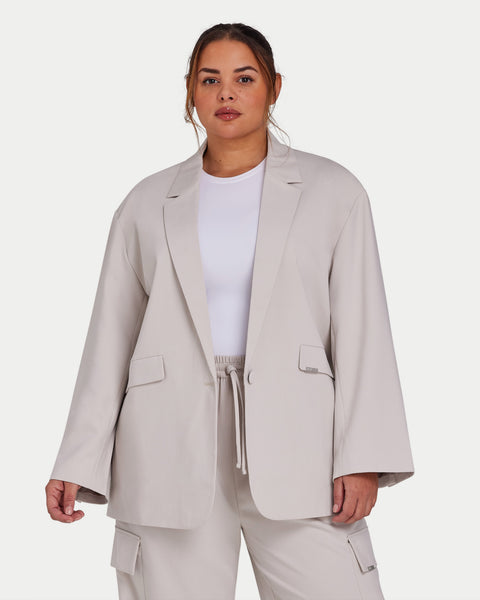 Studio Oversized Blazer