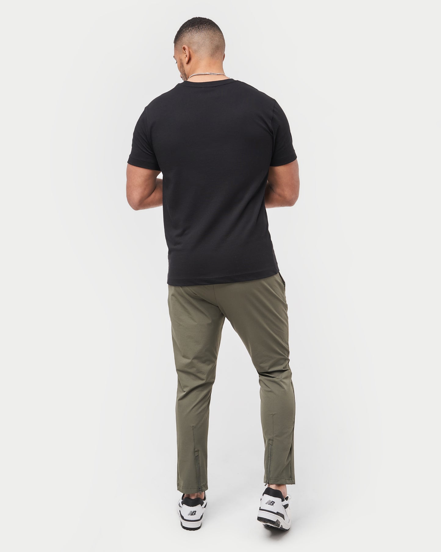 بنطلون رجالي بتقنية Refined Tech - كاكي داكن