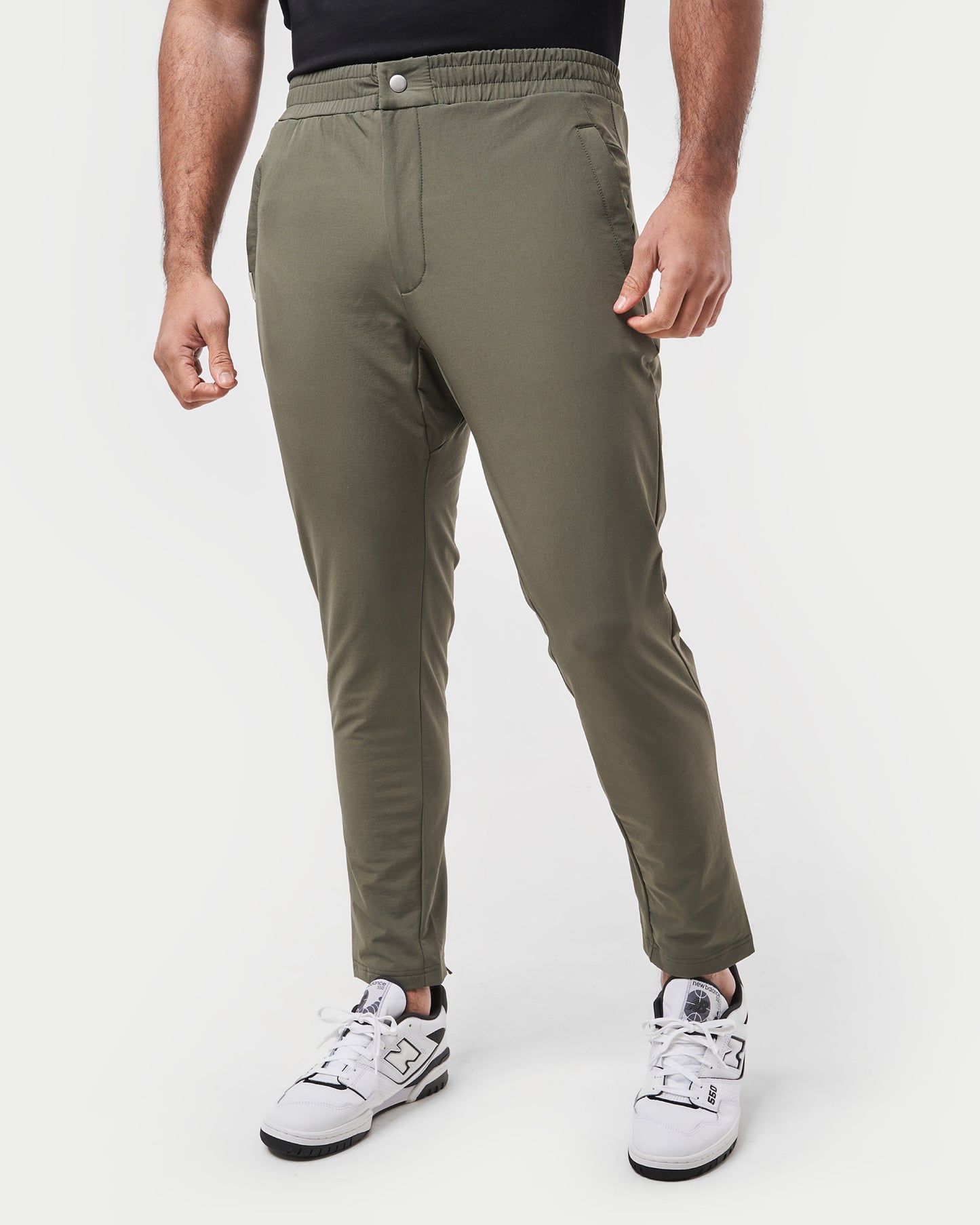 بنطلون رجالي بتقنية Refined Tech - كاكي داكن