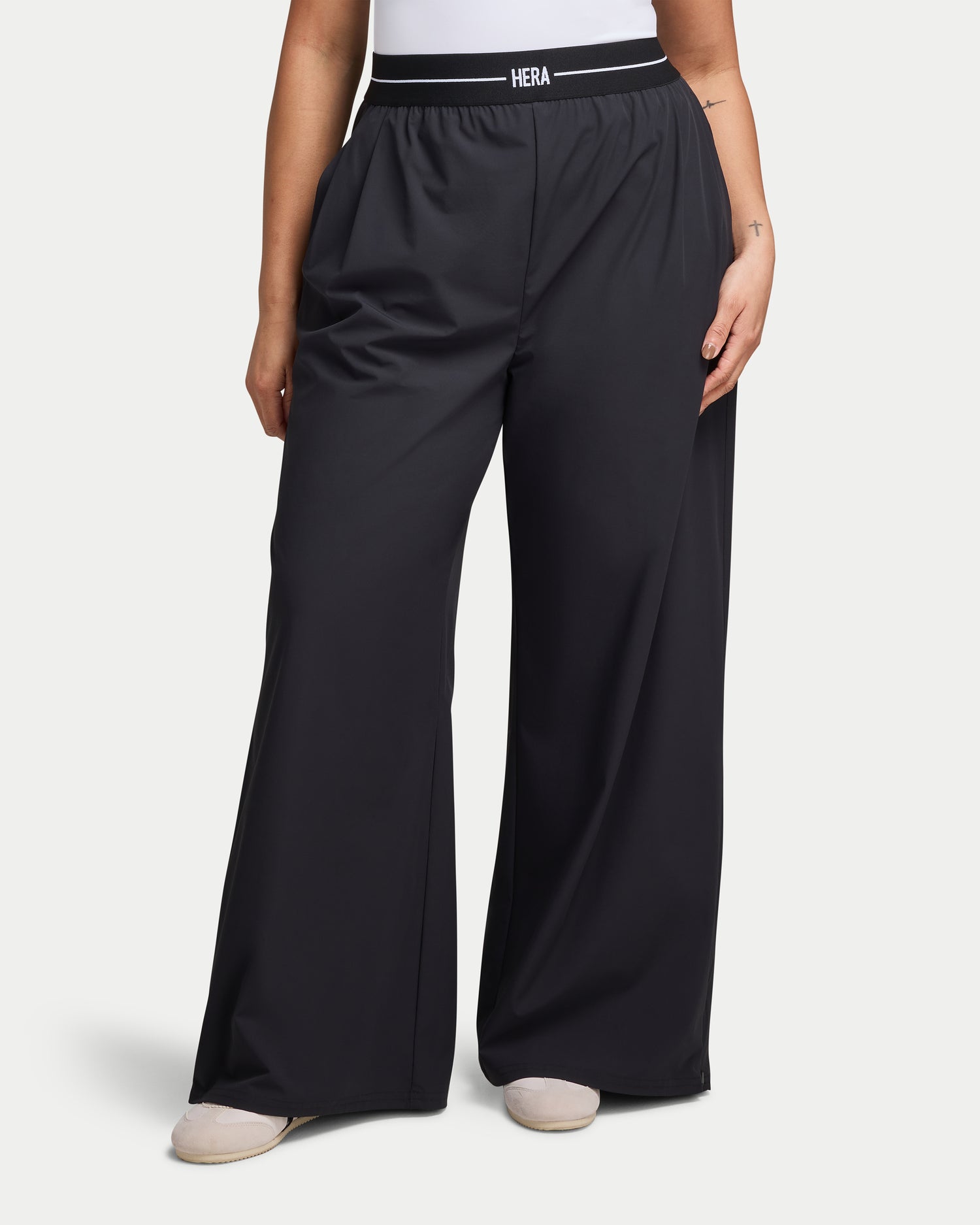 Essentials Collection - Womenswear