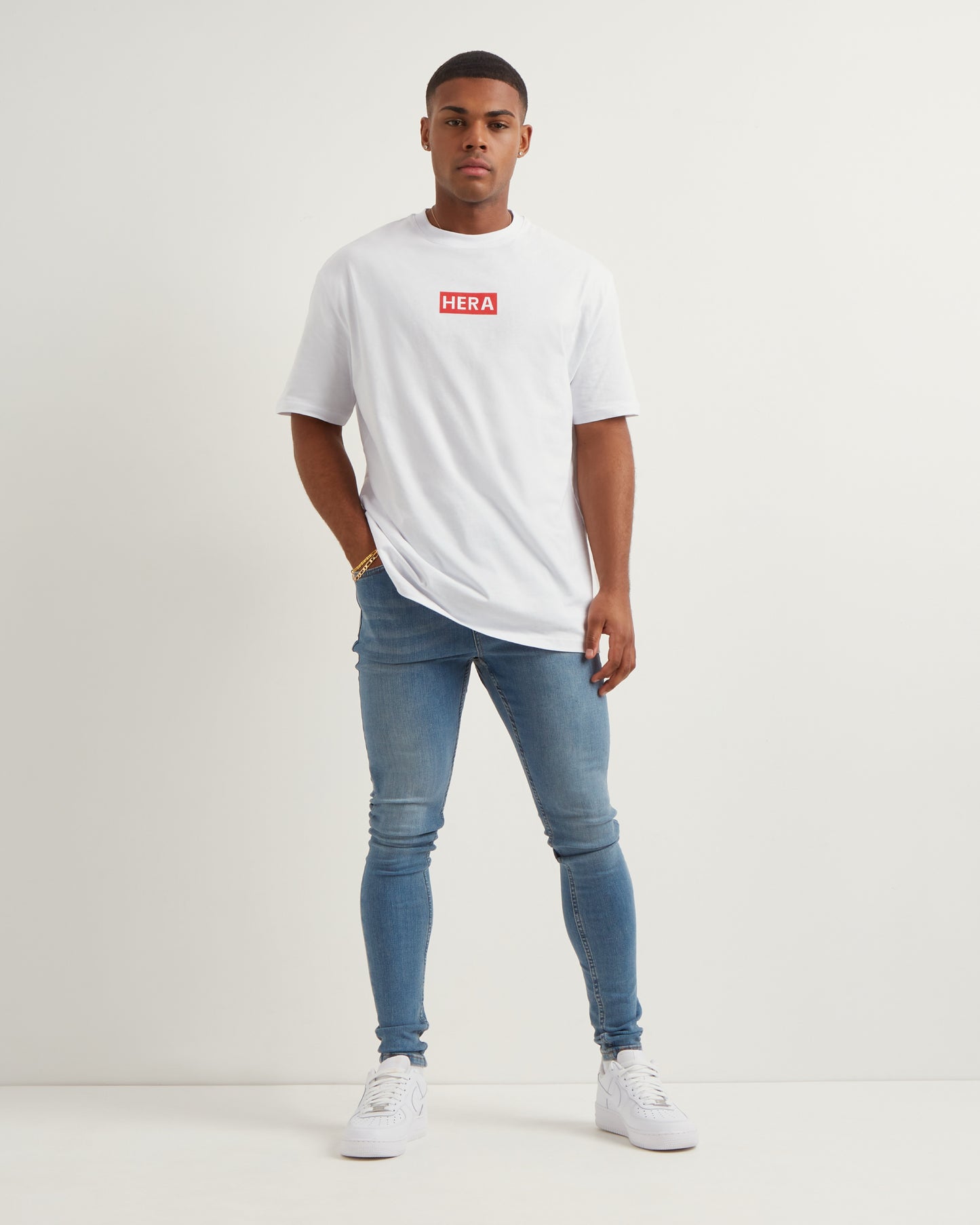 Signature Spray On Jeans