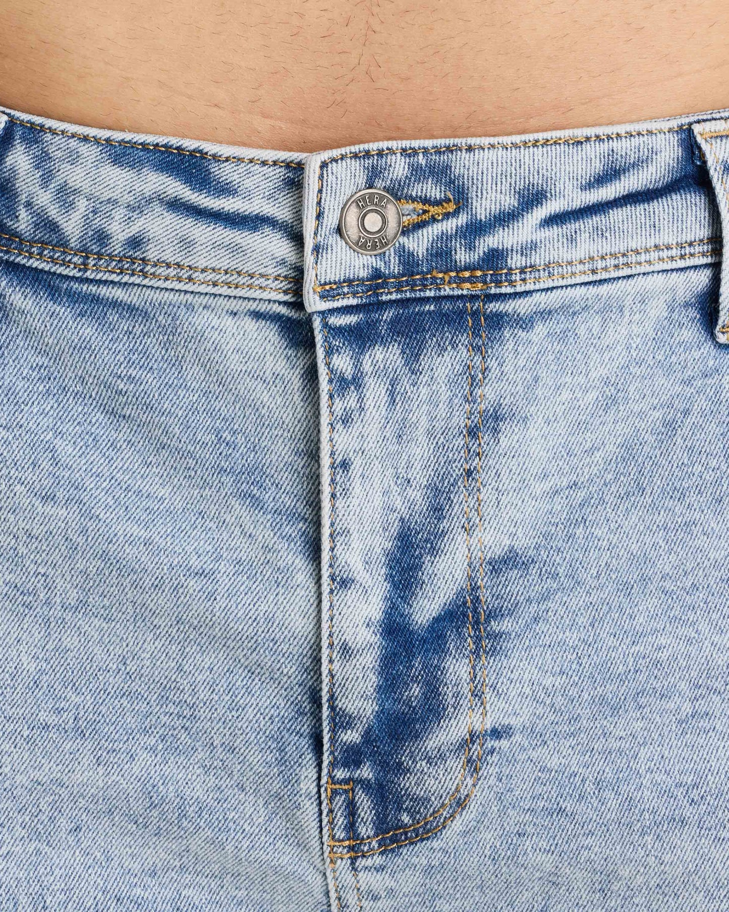 Mens Distressed Slim Fit Jean