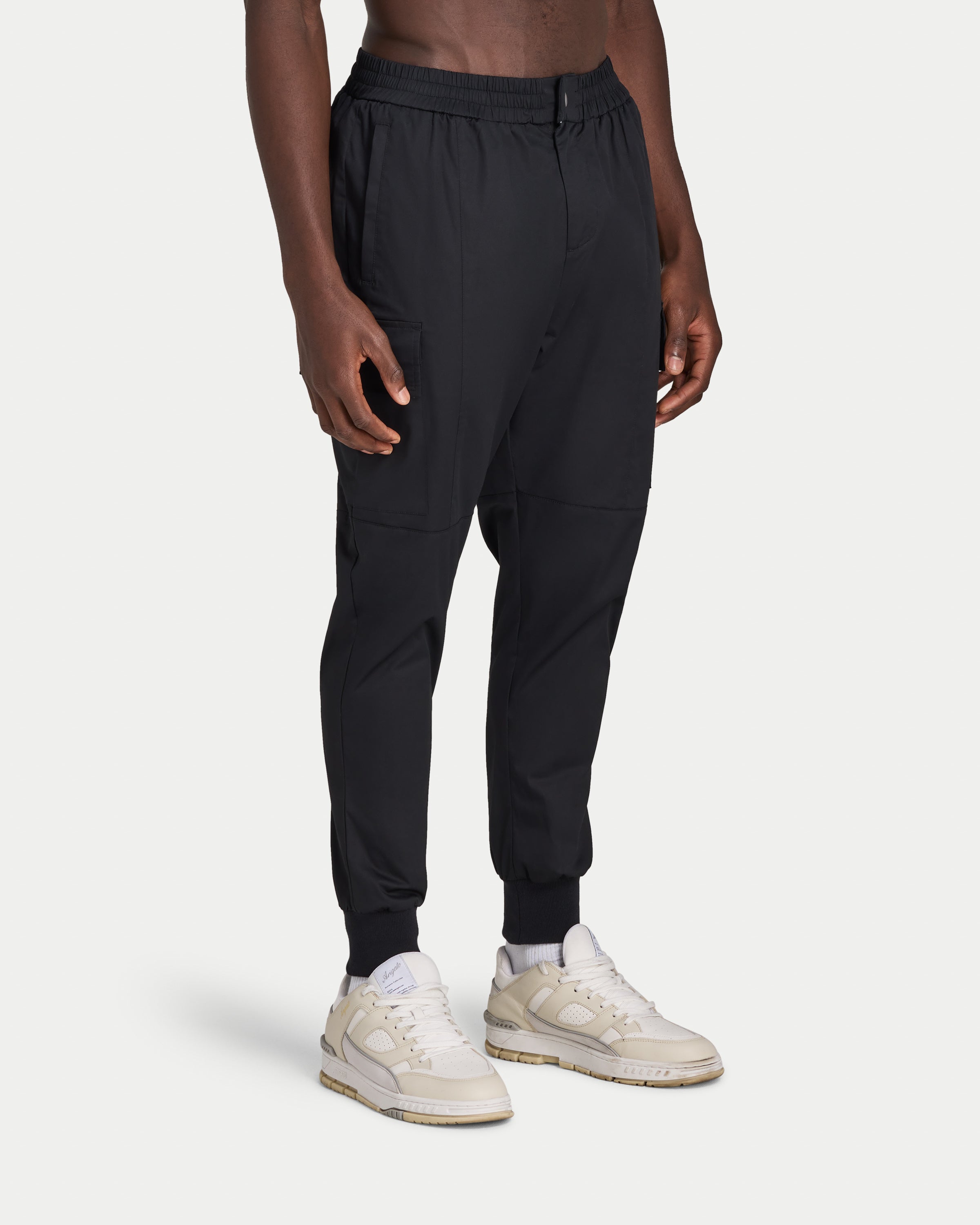 nike tapered cargo pants