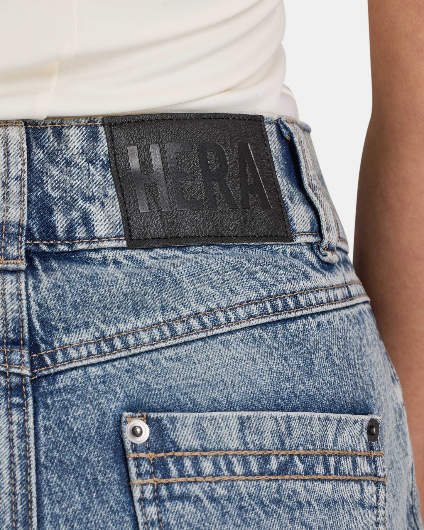 Womens Straight Leg Jean