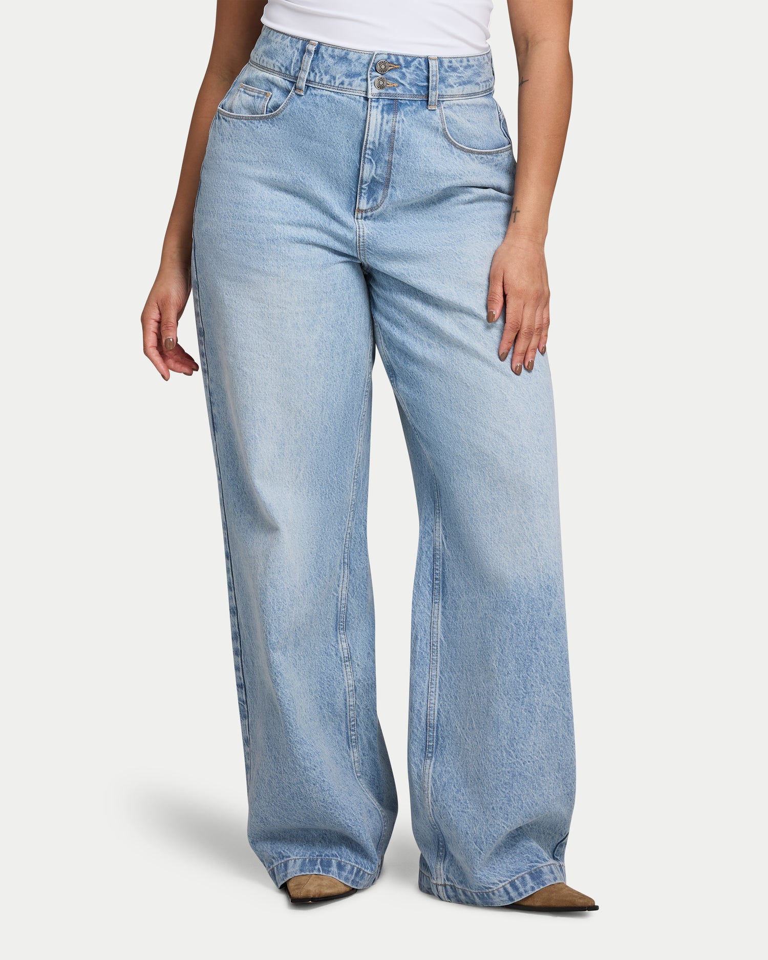 UNDER £75 | WOMENSWEAR