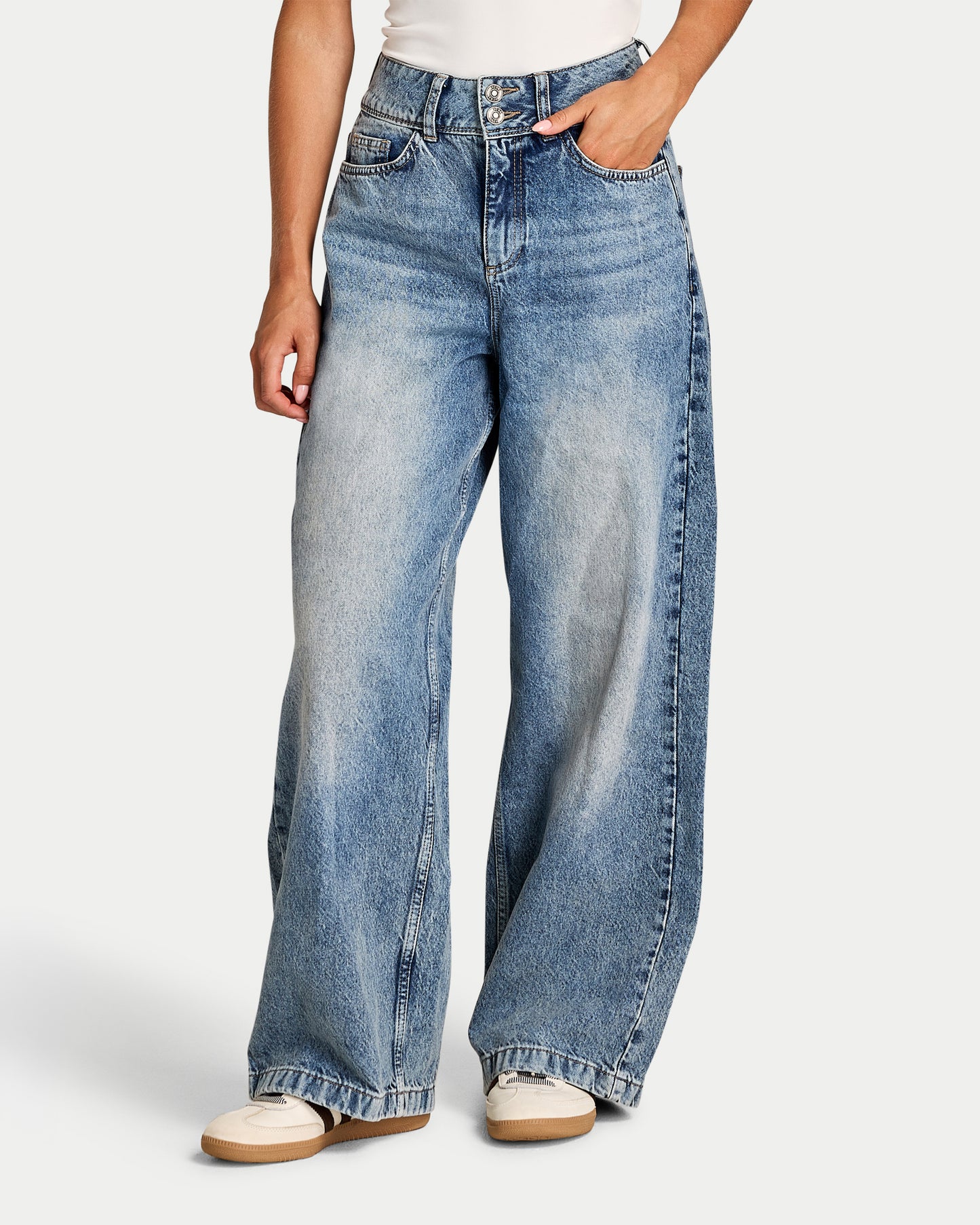 Womens Wide Leg Jean