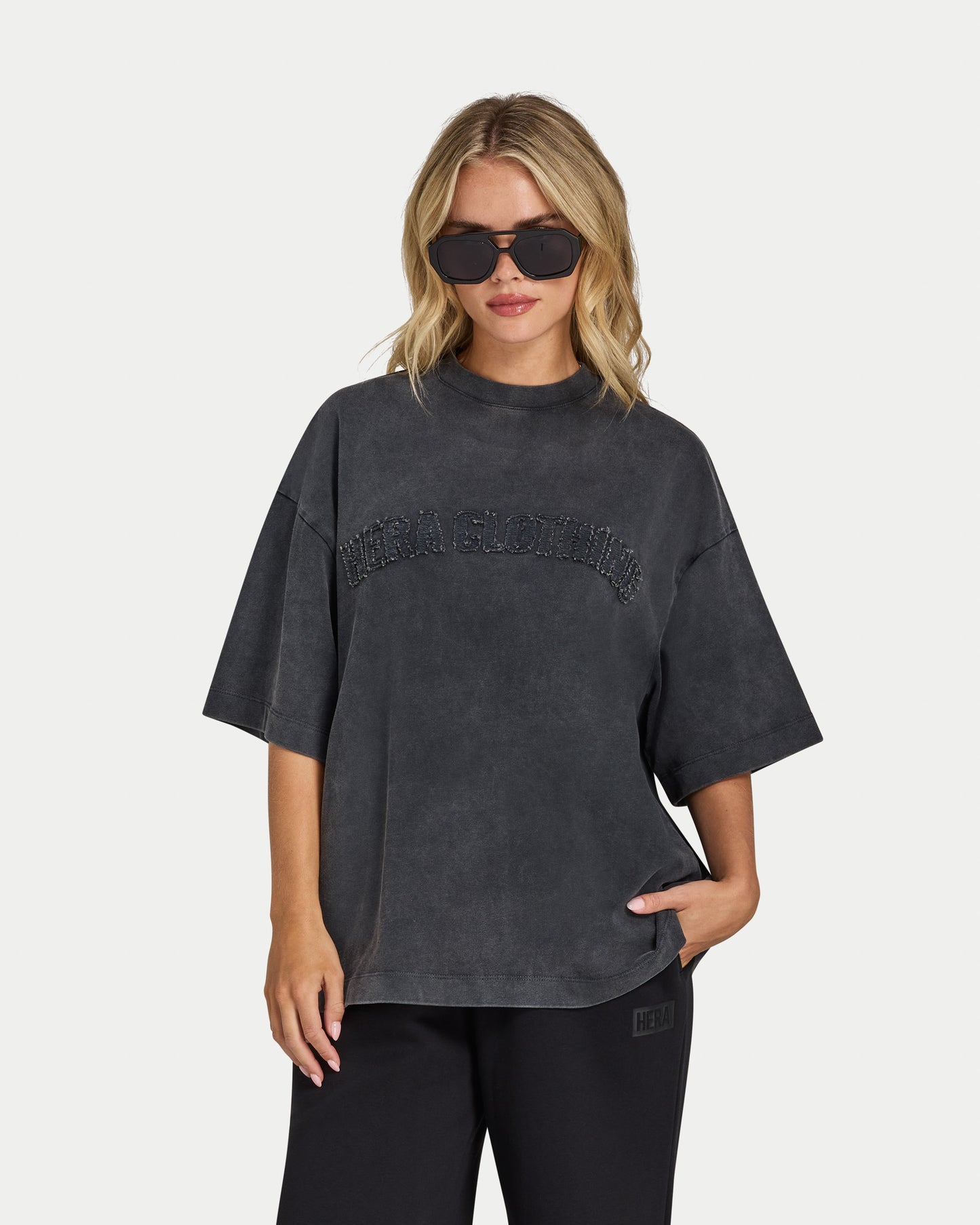 Womens Signature Washed Oversized T-shirt