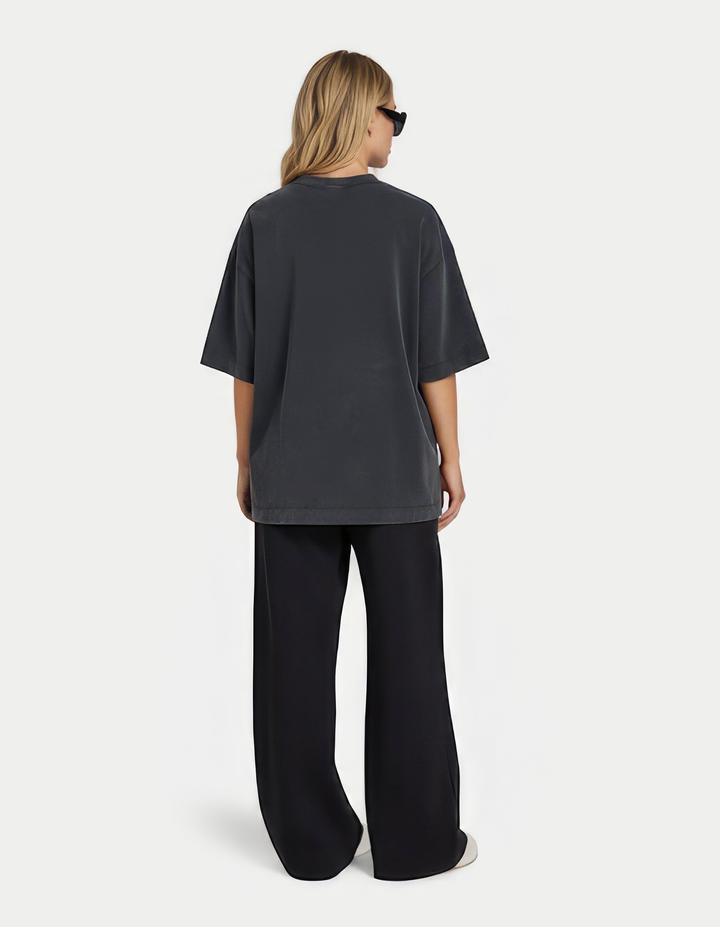 Womens Signature Washed Oversized T-shirt