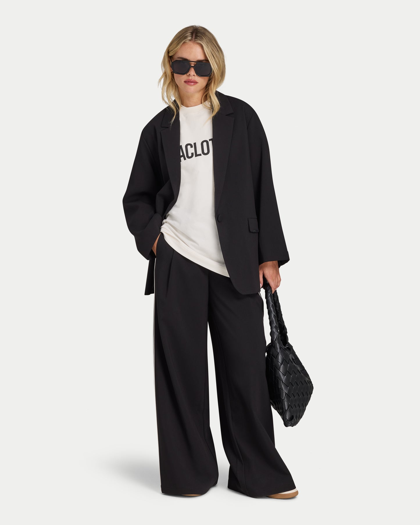 Womens Studio Wide Leg Trouser