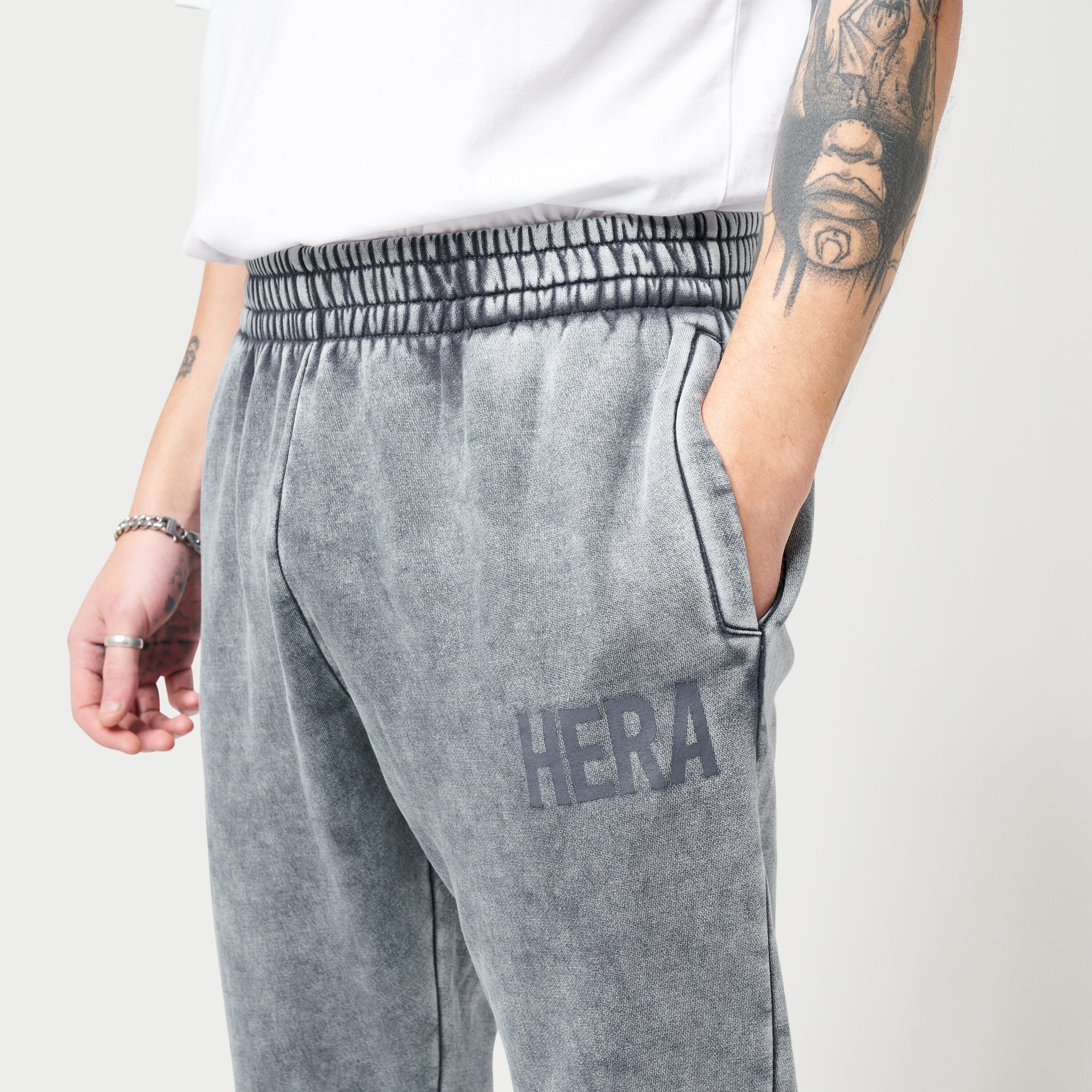 Navy green sweatpants hot sale